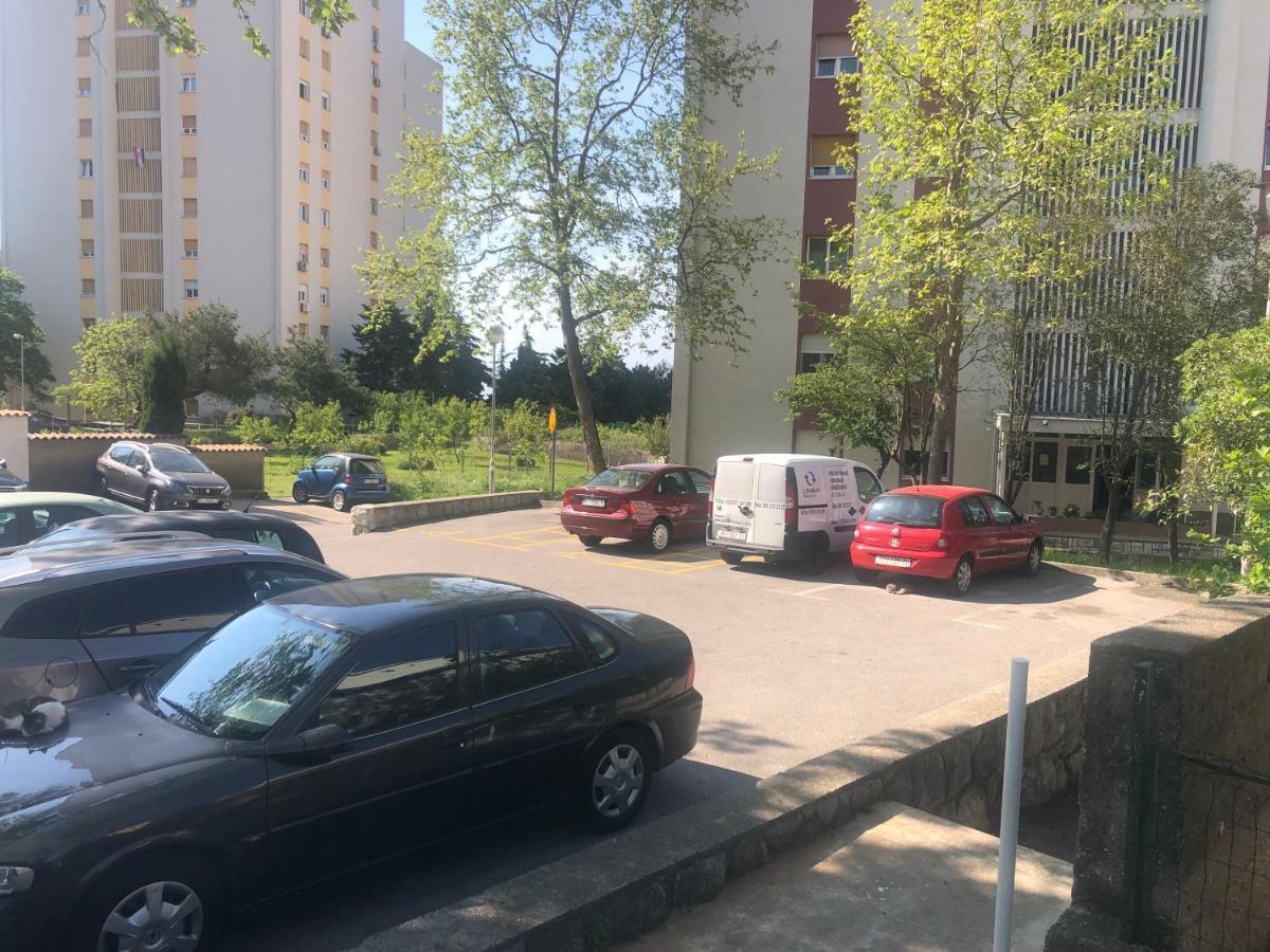 Apartment Ura 里耶卡 外观 照片