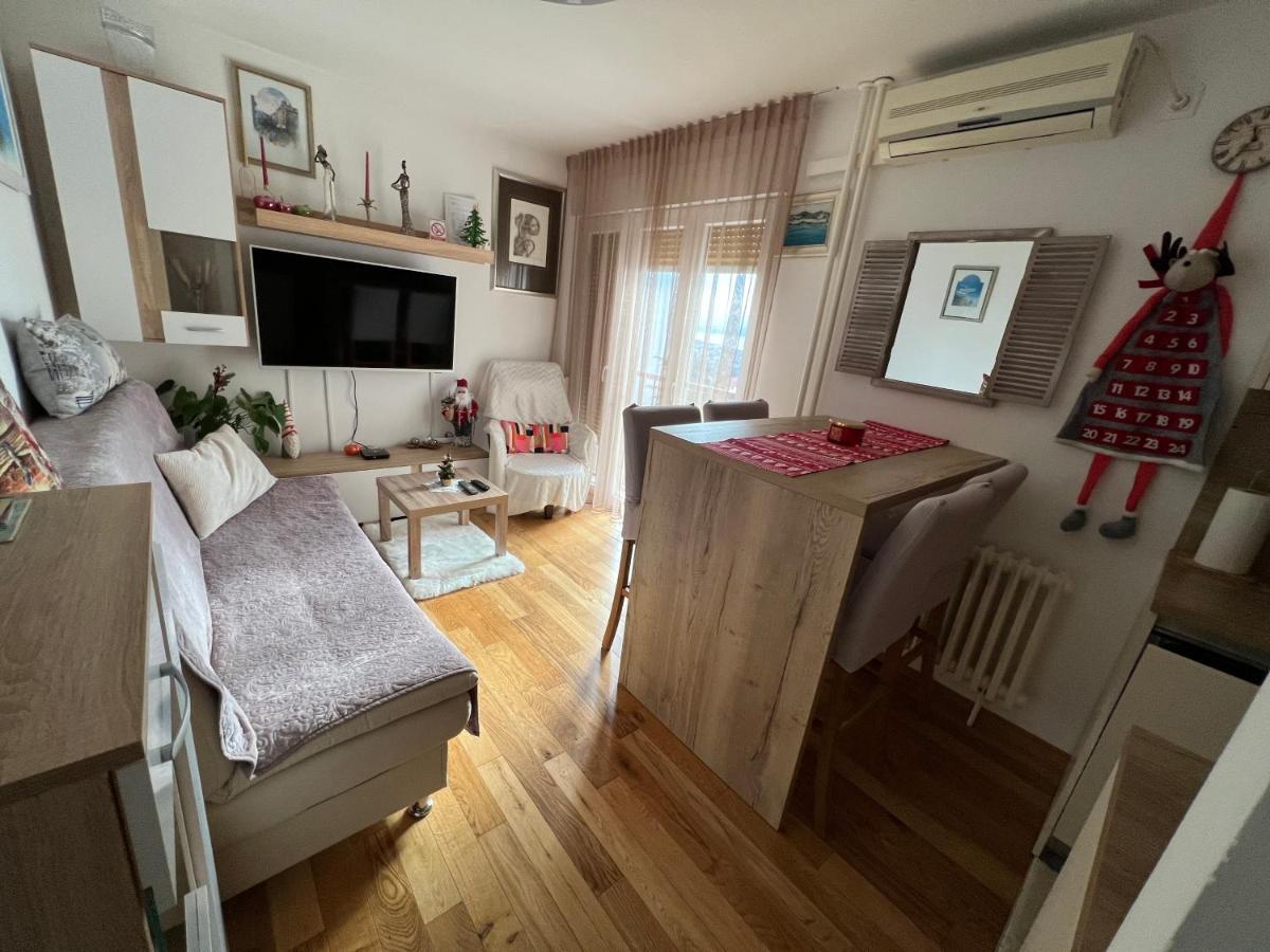 Apartment Ura 里耶卡 外观 照片
